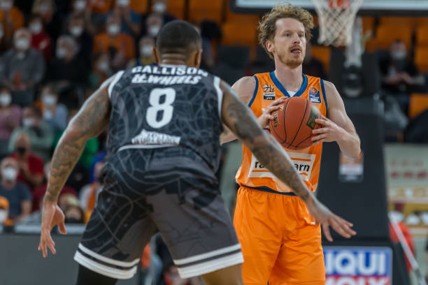 0米游泳长 0米游泳长