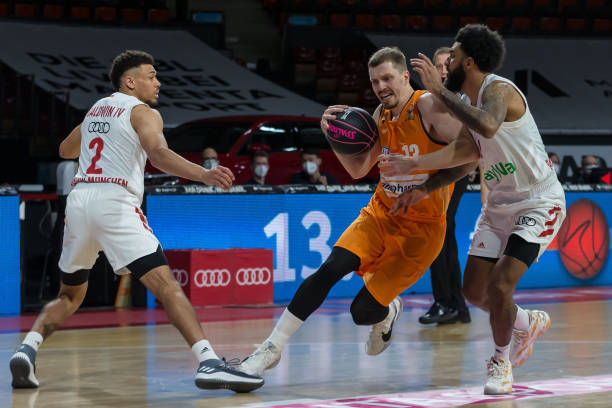 密的对手 密的对手